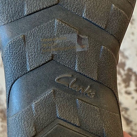 Clarks Woodlake Easy Slide on Sandal dark brown - Picture 8 of 8